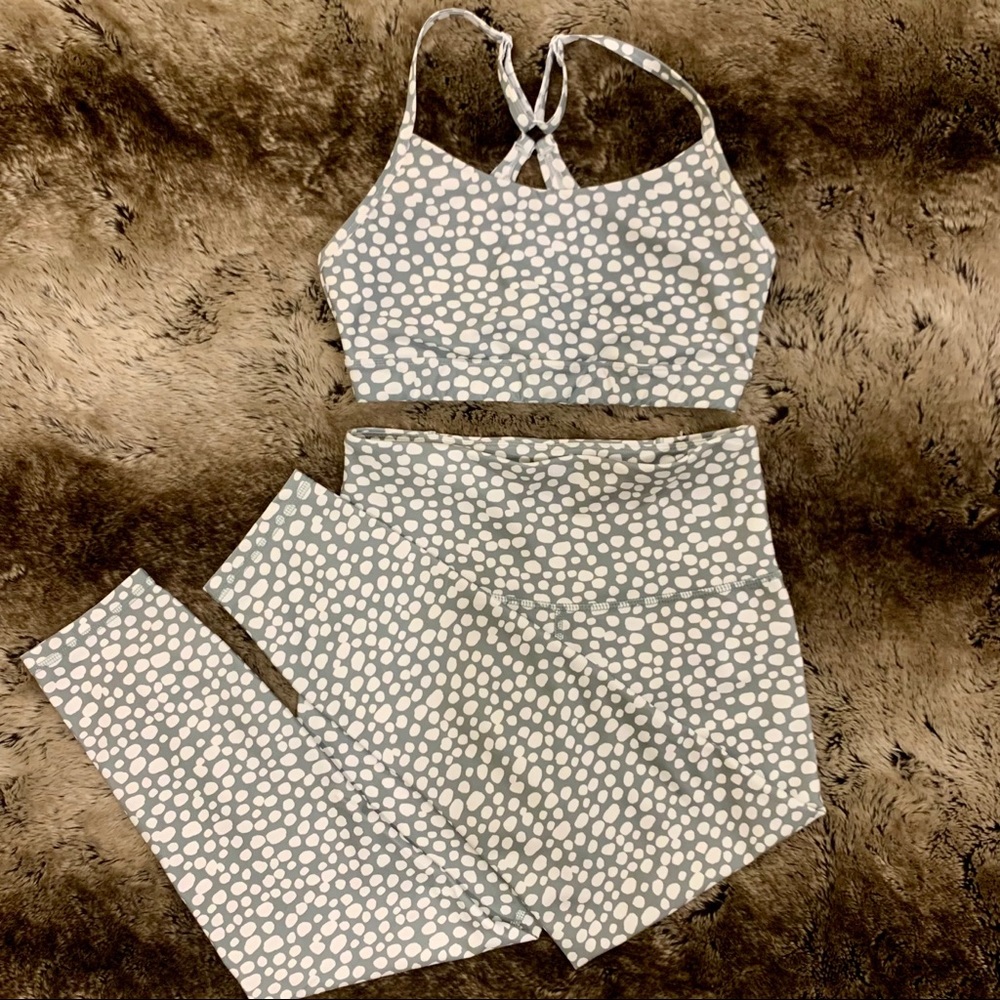 ELLIE Sports Bra & Legging Set